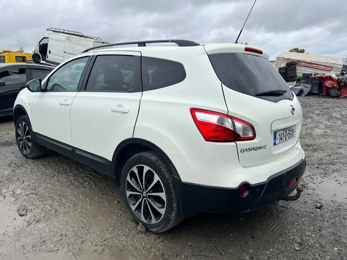 2014 Nissan Qashqai +2 N-Tec 4x4 - Image 4