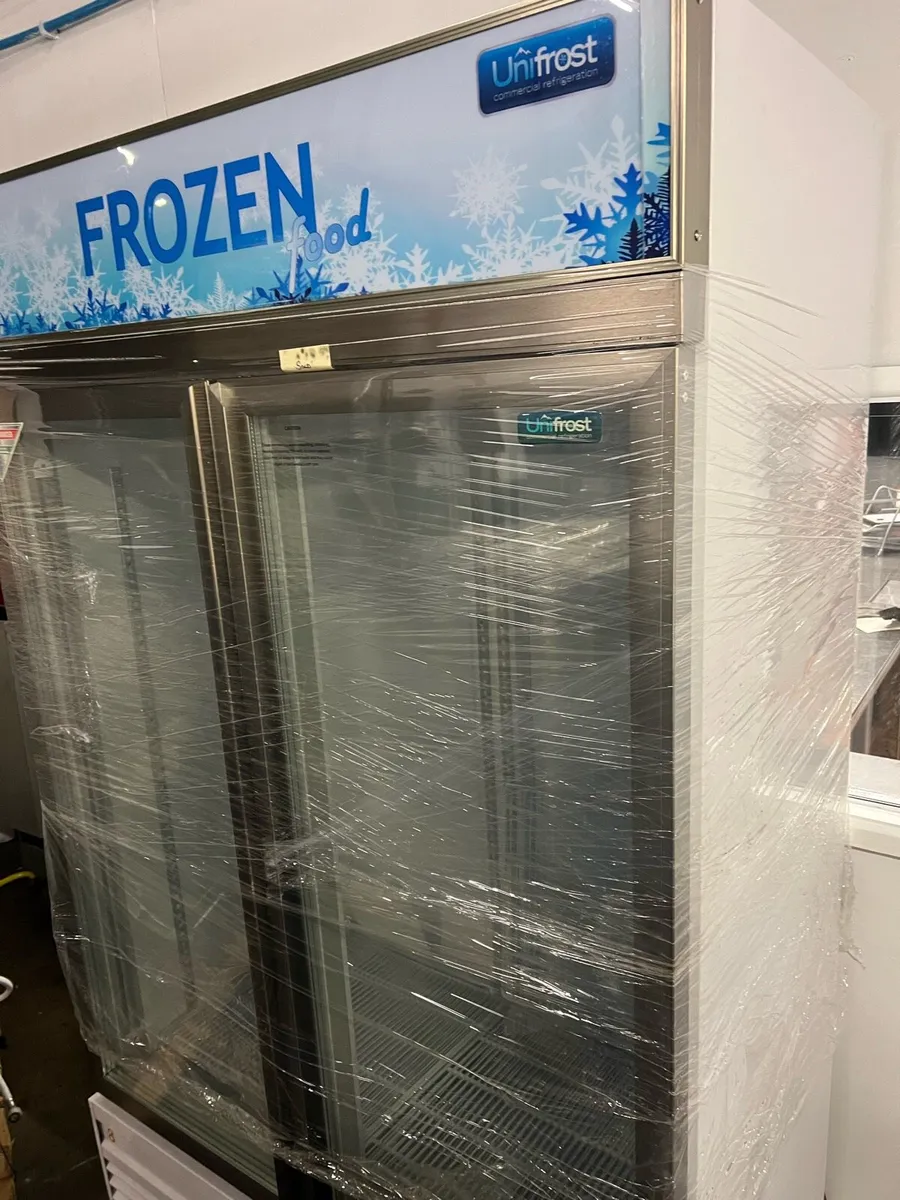 New double display freezer - Image 2