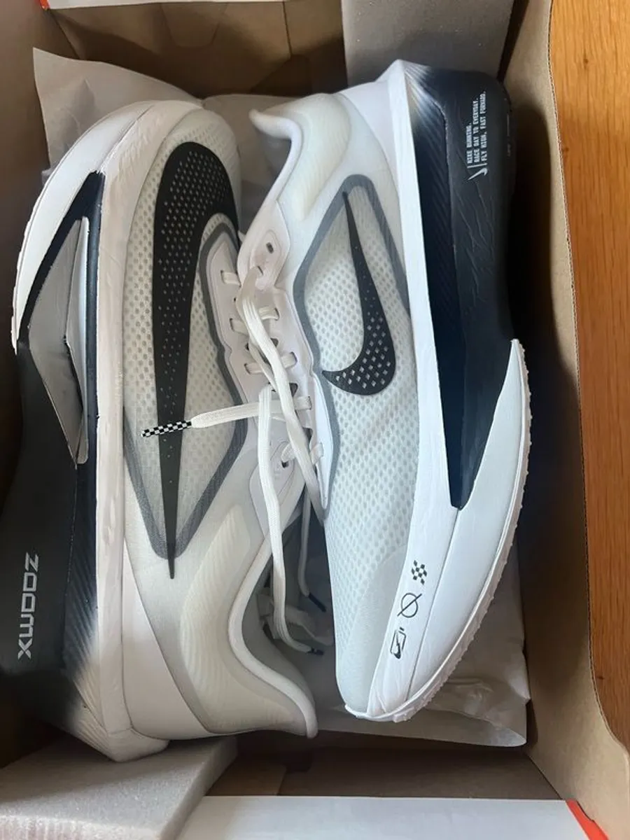 Nike Zoom Fly 6 - Image 1