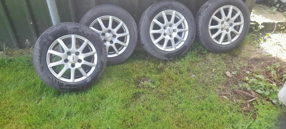 Alloy wheels - Image 1