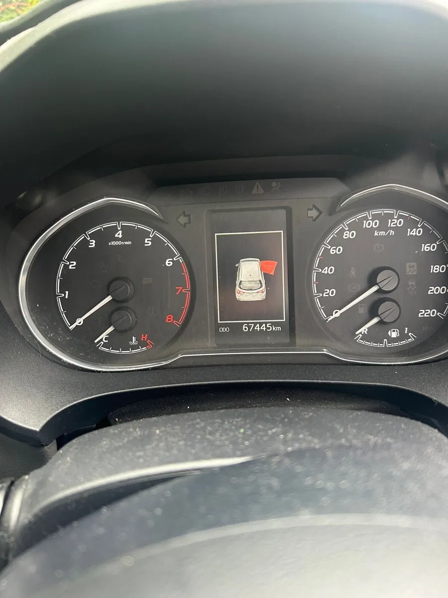 201 Toyota Yaris - Image 3