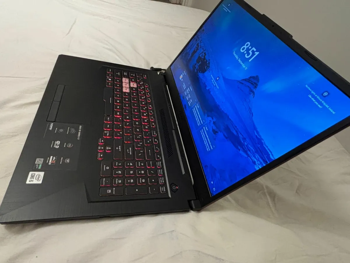 Laptop Asus TUF Gaming F17 (FX706LI) – Like New - Image 2