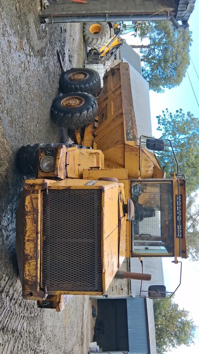 Volvo A20 dump truck - Image 1