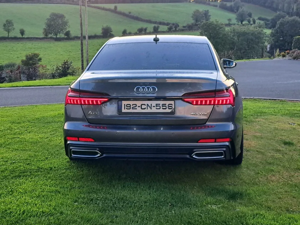 Car - Image 3