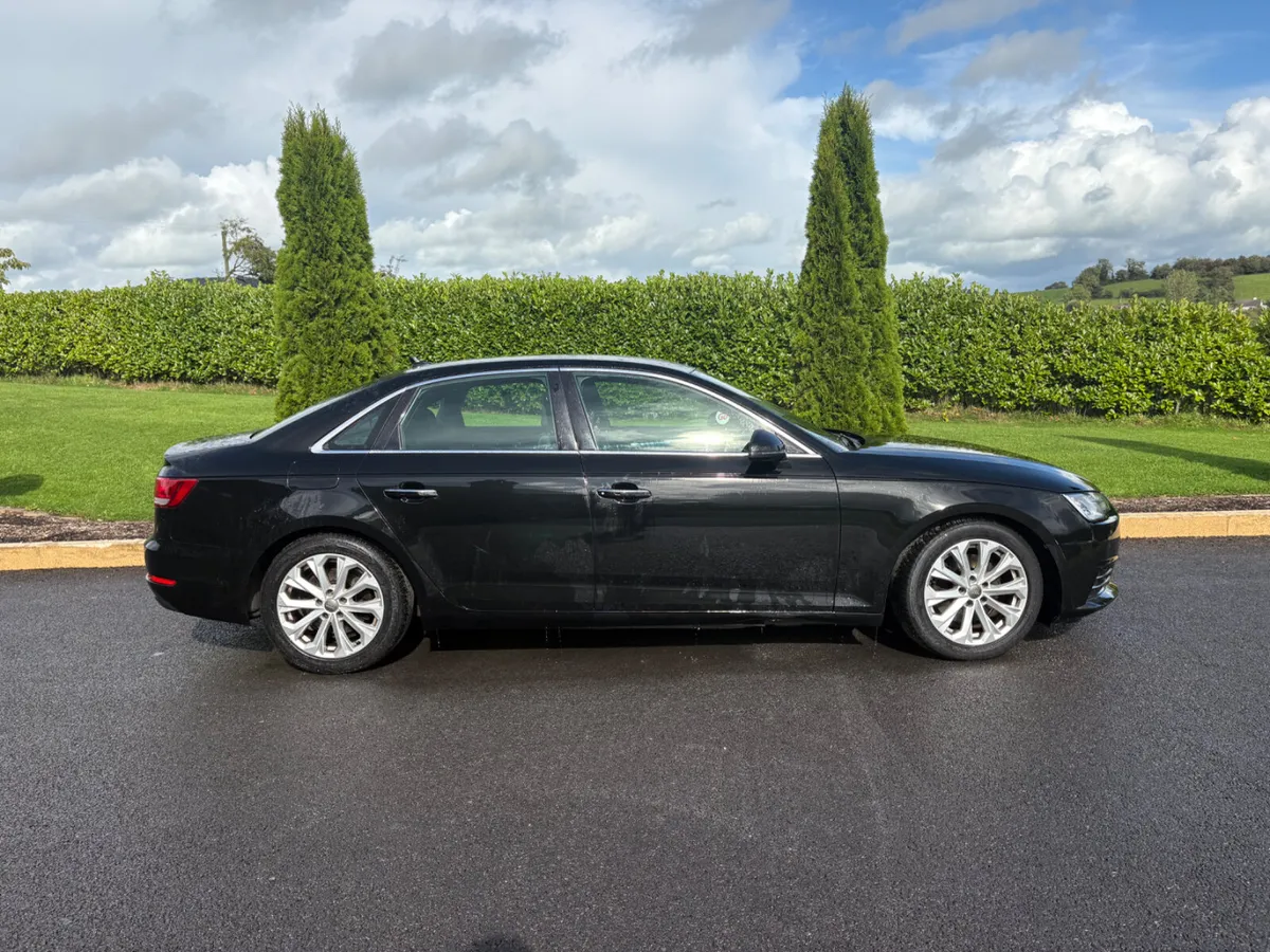 Audi A4 2018 - Image 4