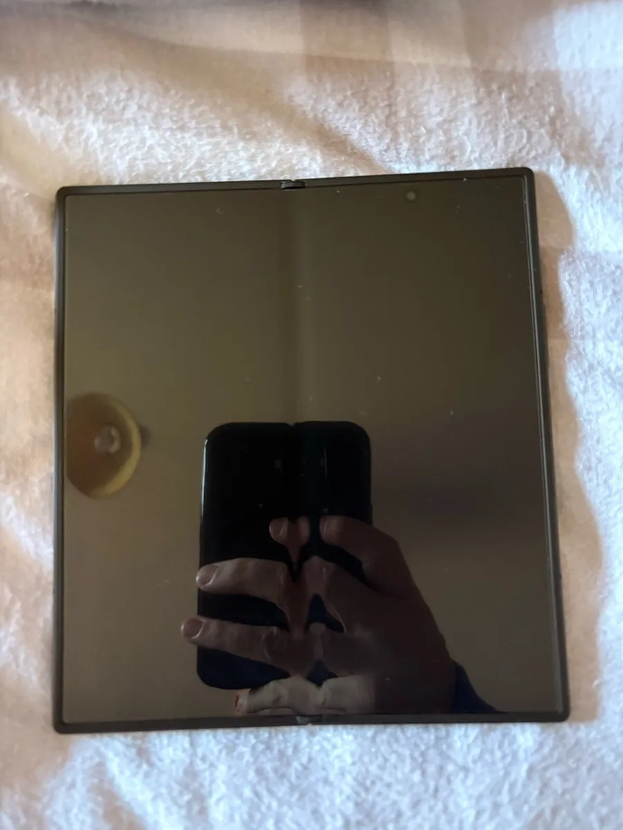 Samsung Galaxy Z Fold 7 - Image 3
