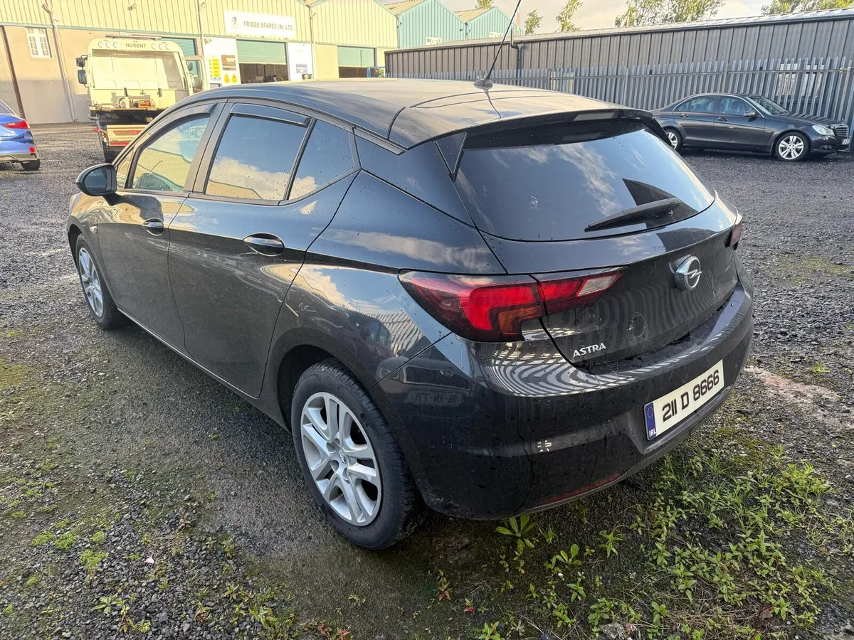 2021 Opel Astra 1.5d NEEDS ENGINE - Image 4