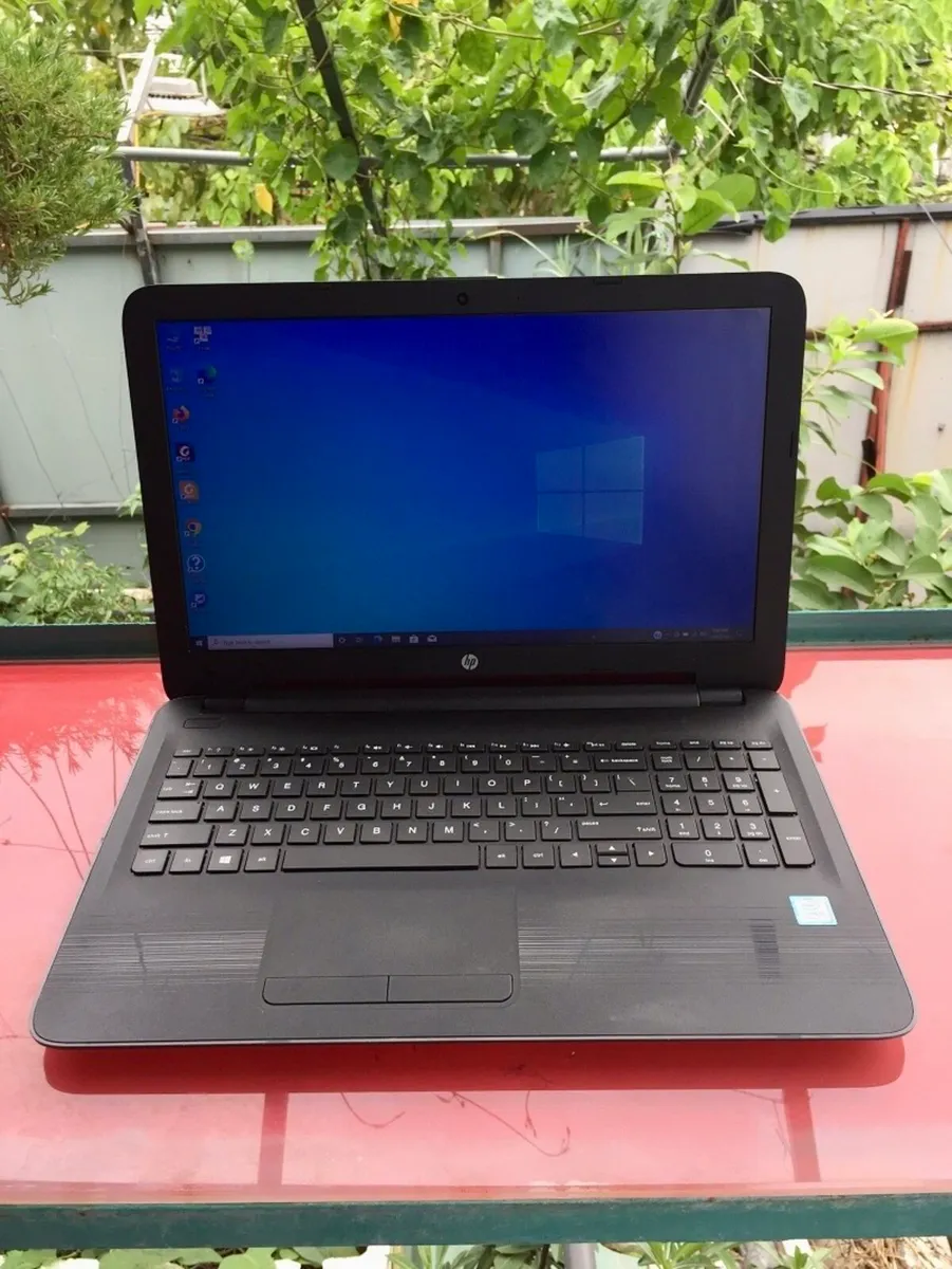 HP Windows 11 - Image 1