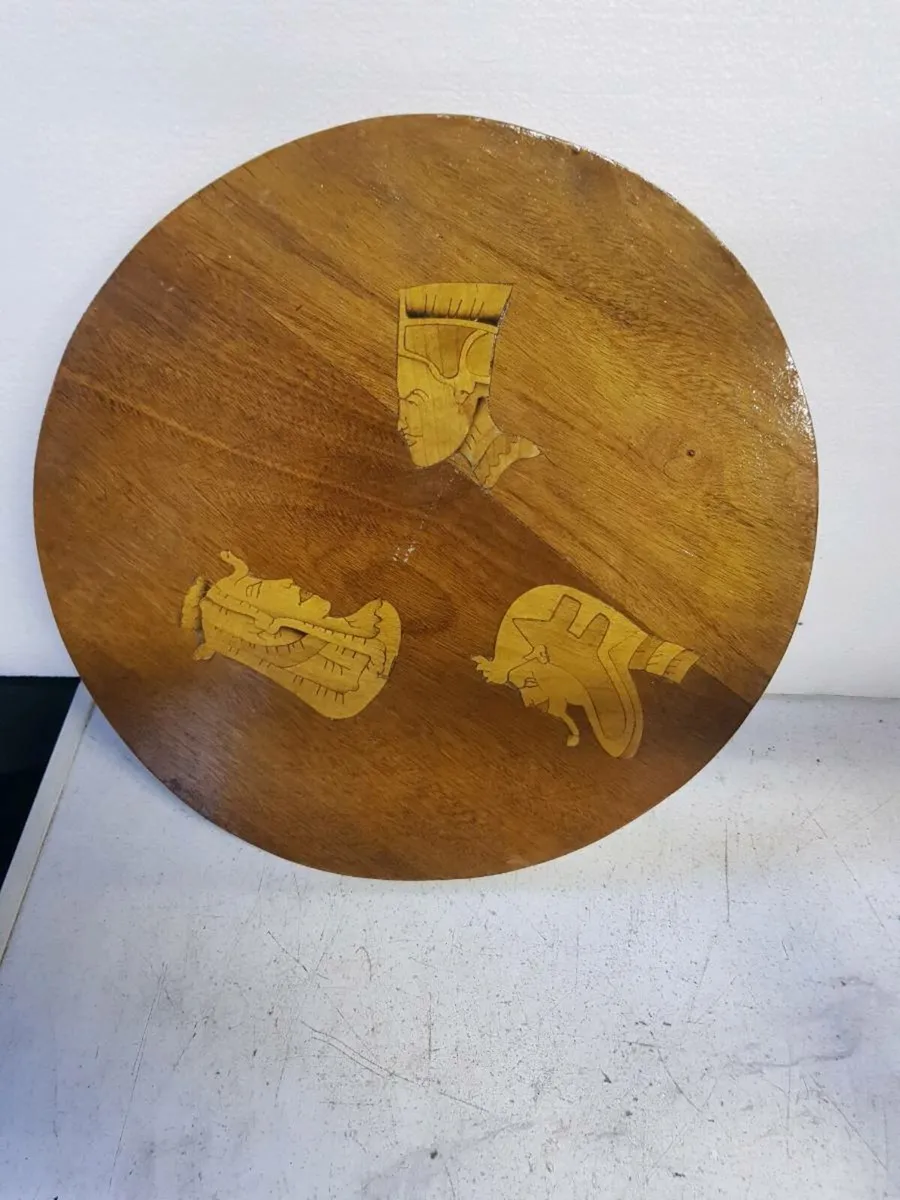 Tripod table - Image 2
