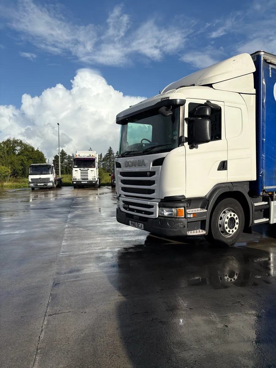Scania G410 2016 Rigid 4x2 Curtainsider - Image 3