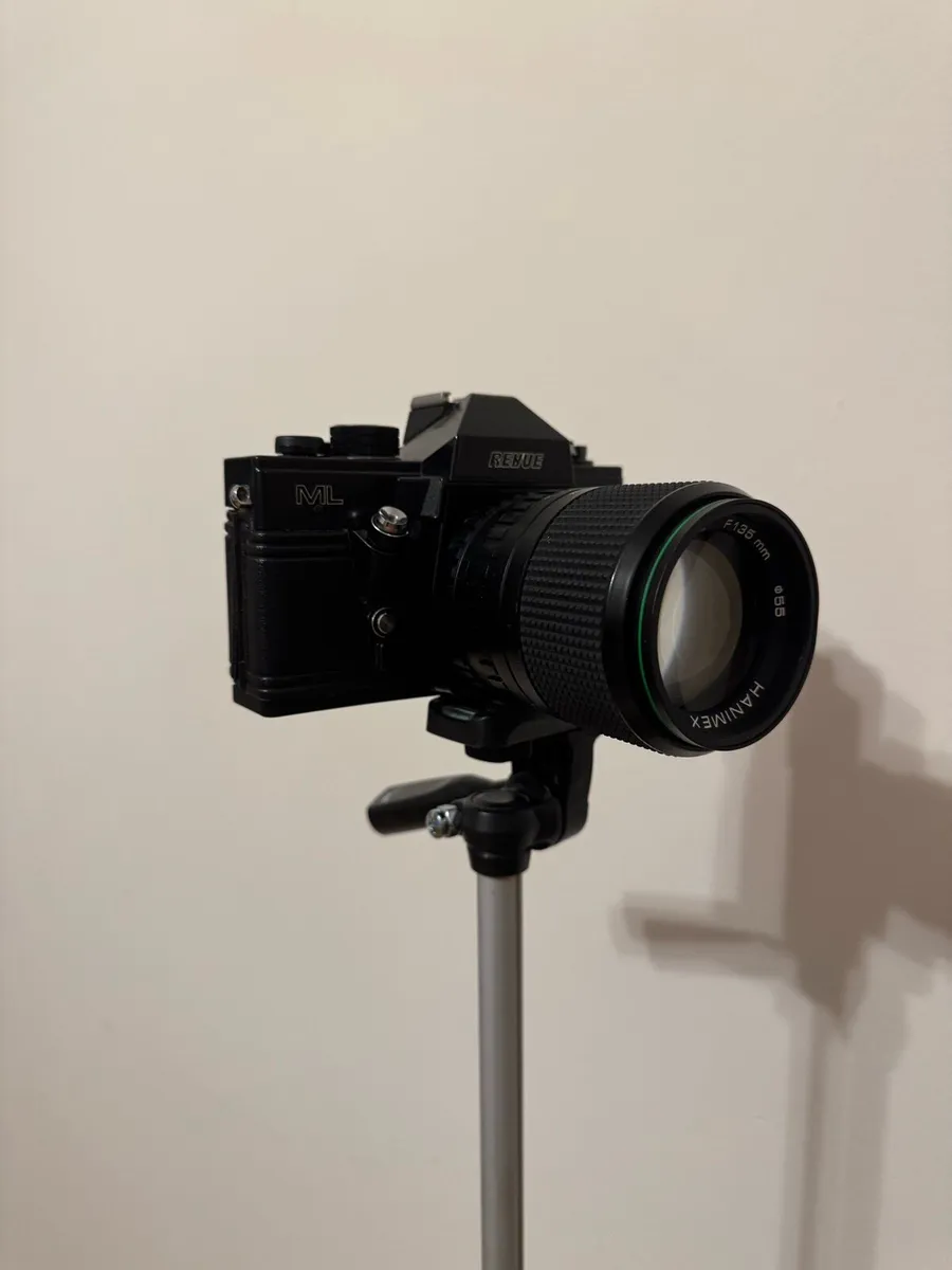 Tripod - Image 2