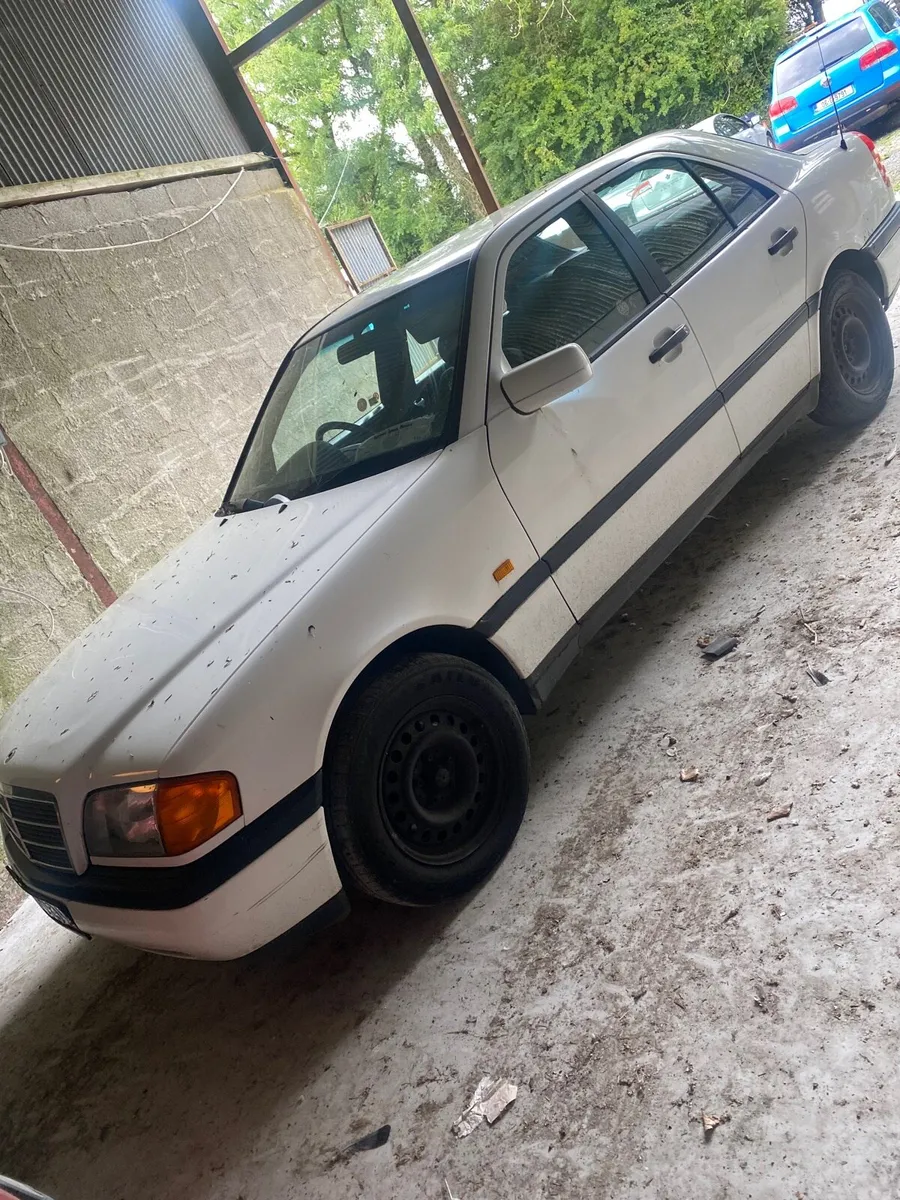 Vintage Mercedes - Image 1