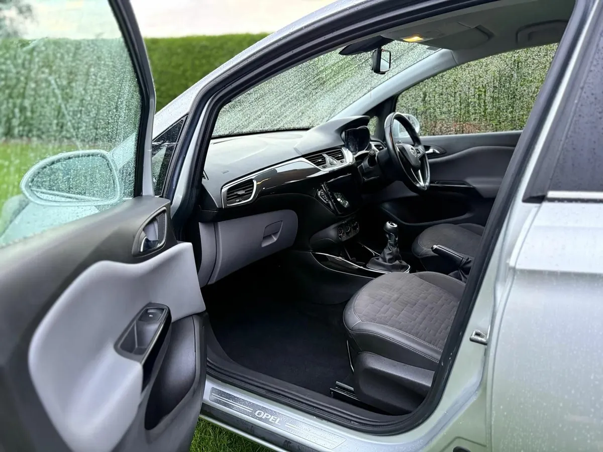 Opel Corsa SE 2015 - Image 3
