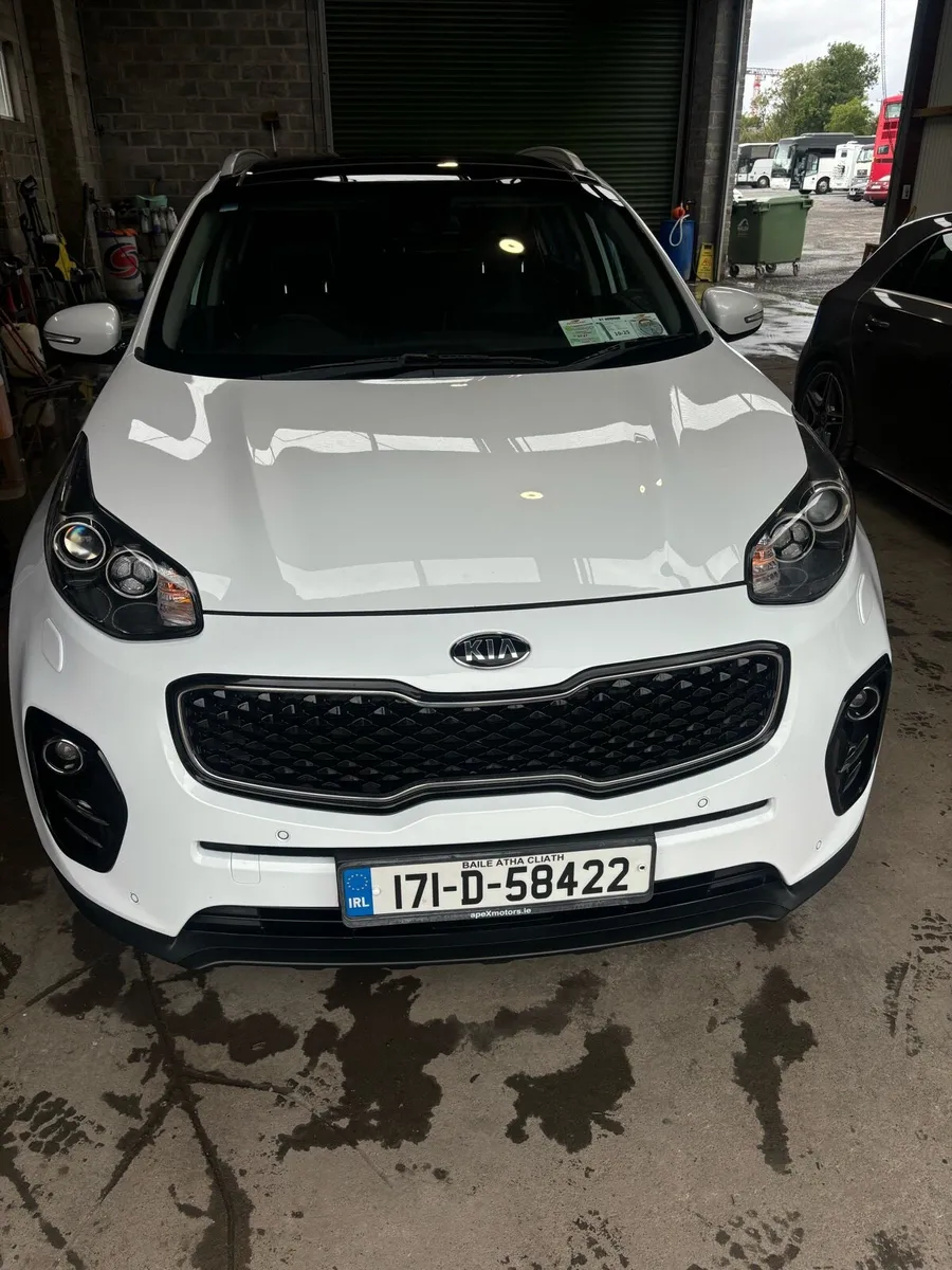 171 KIA SPORTAGE NEW NCT TOP SPEC - Image 2