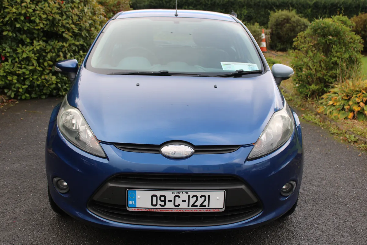 2009 FORD FIESTA STYLE 1.25 ZETEC - Image 2