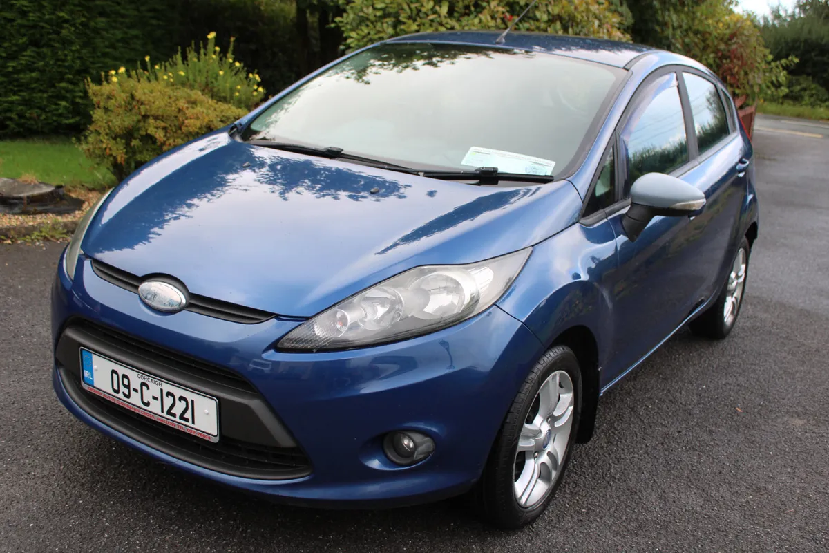 2009 FORD FIESTA STYLE 1.25 ZETEC - Image 3