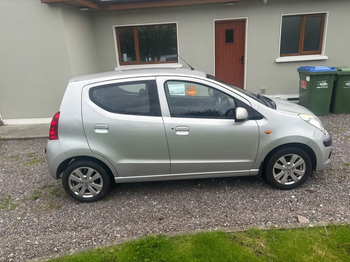 131 Nissan Pixo - Image 4