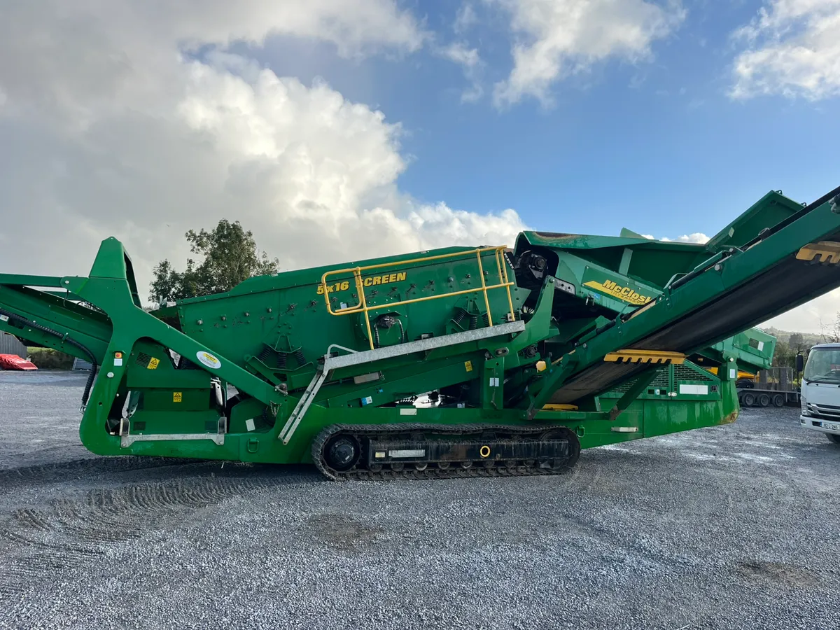 Mccloskey R155 screener - Image 1