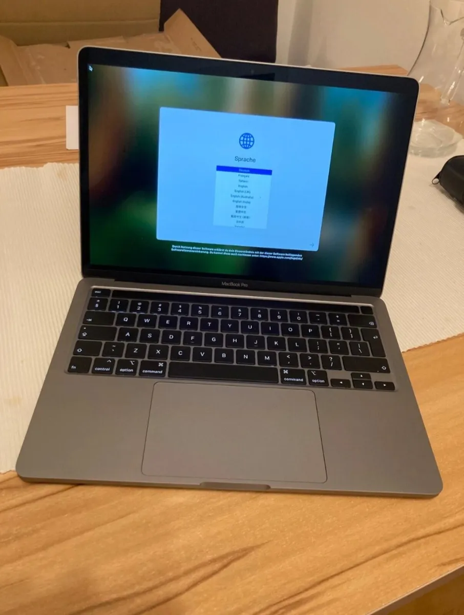 2020 MacBook Pro 13.3 inch 32GB/1TB SSD - Image 1