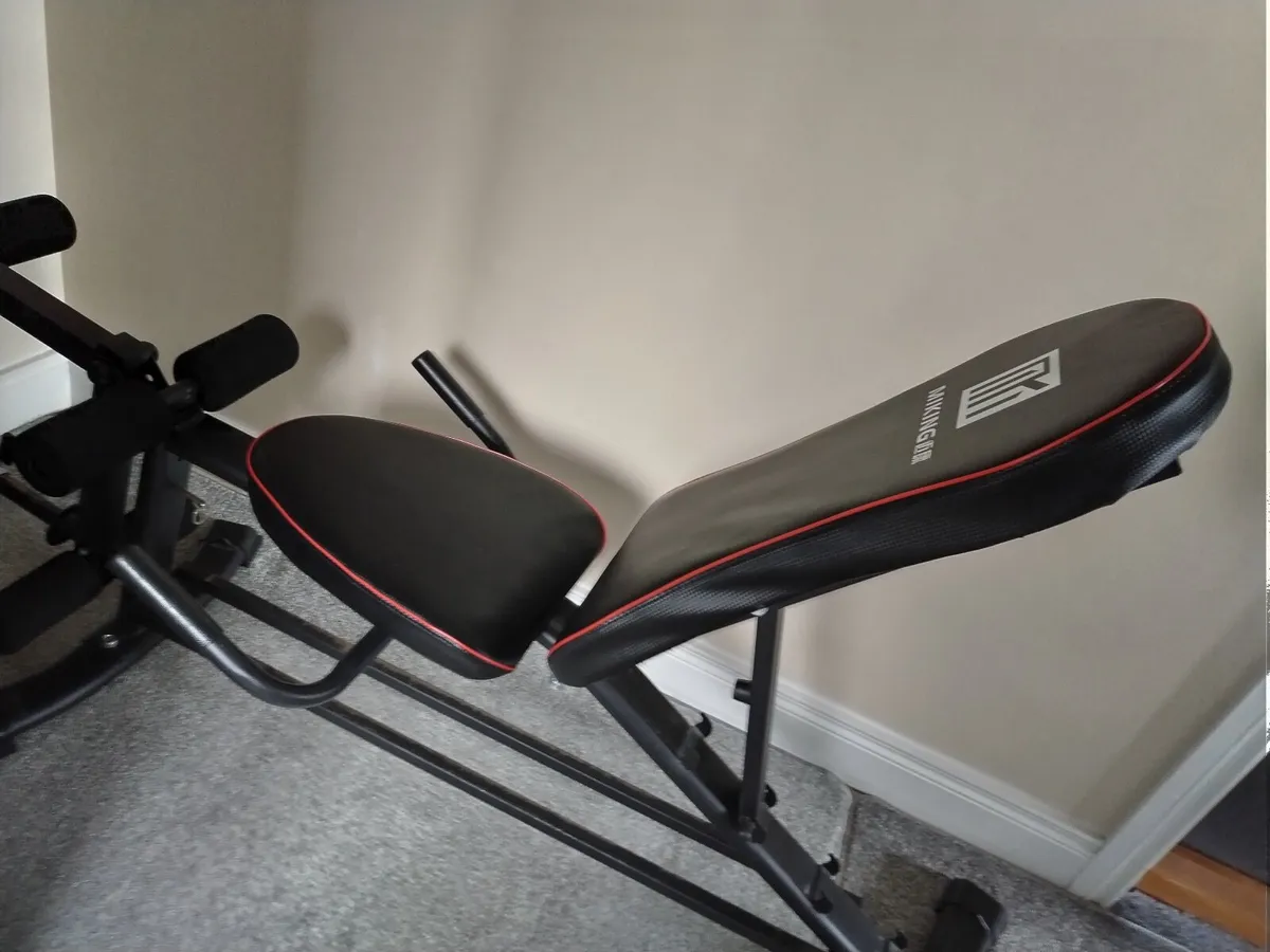 Weights Bench with Leg Extension €120 - Image 3