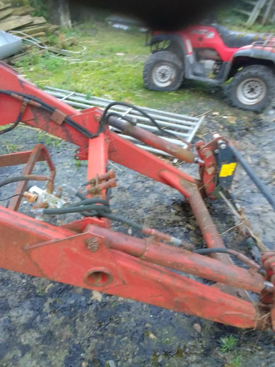 Loader - Image 3
