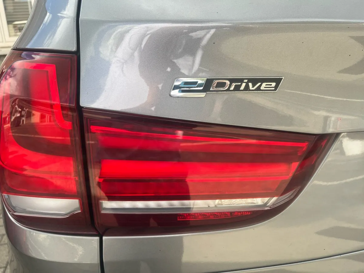 BMW X5 xDrive40e | Hybrid - Image 3