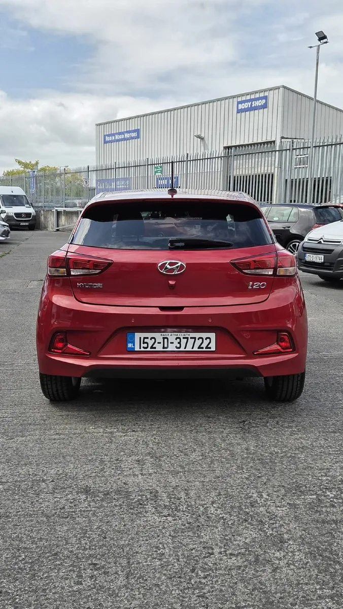 Hyundai i20 2015 - Image 3