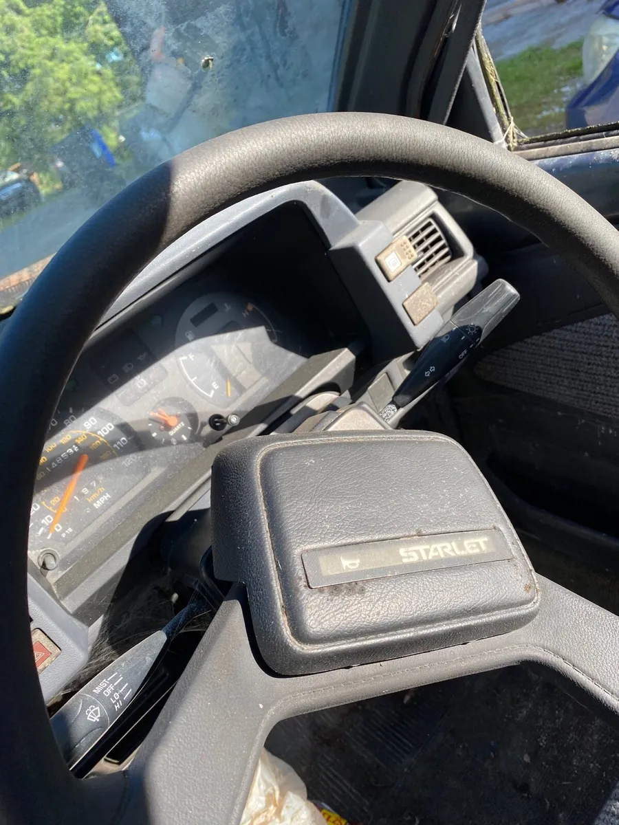 1988 starlet 2 door - Image 4