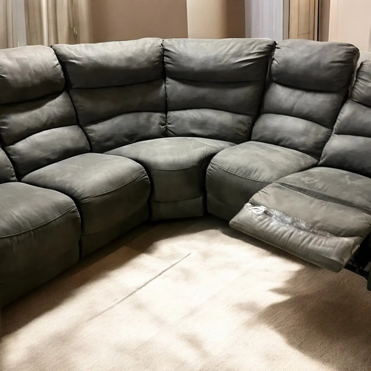 Large grey corner recliner sofa couch furniture - Image 4