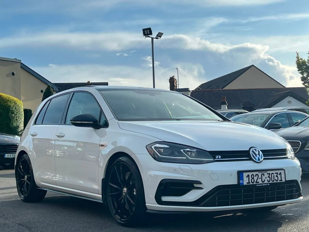 Volkswagen Golf R 2.0tsi 4M 310HP 5DR DSG  low Km - Image 3