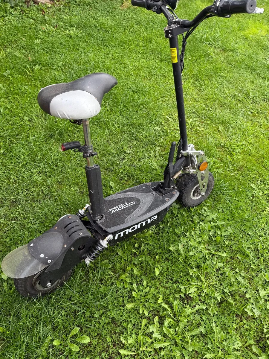 Electric Scooter + Charger - Image 4