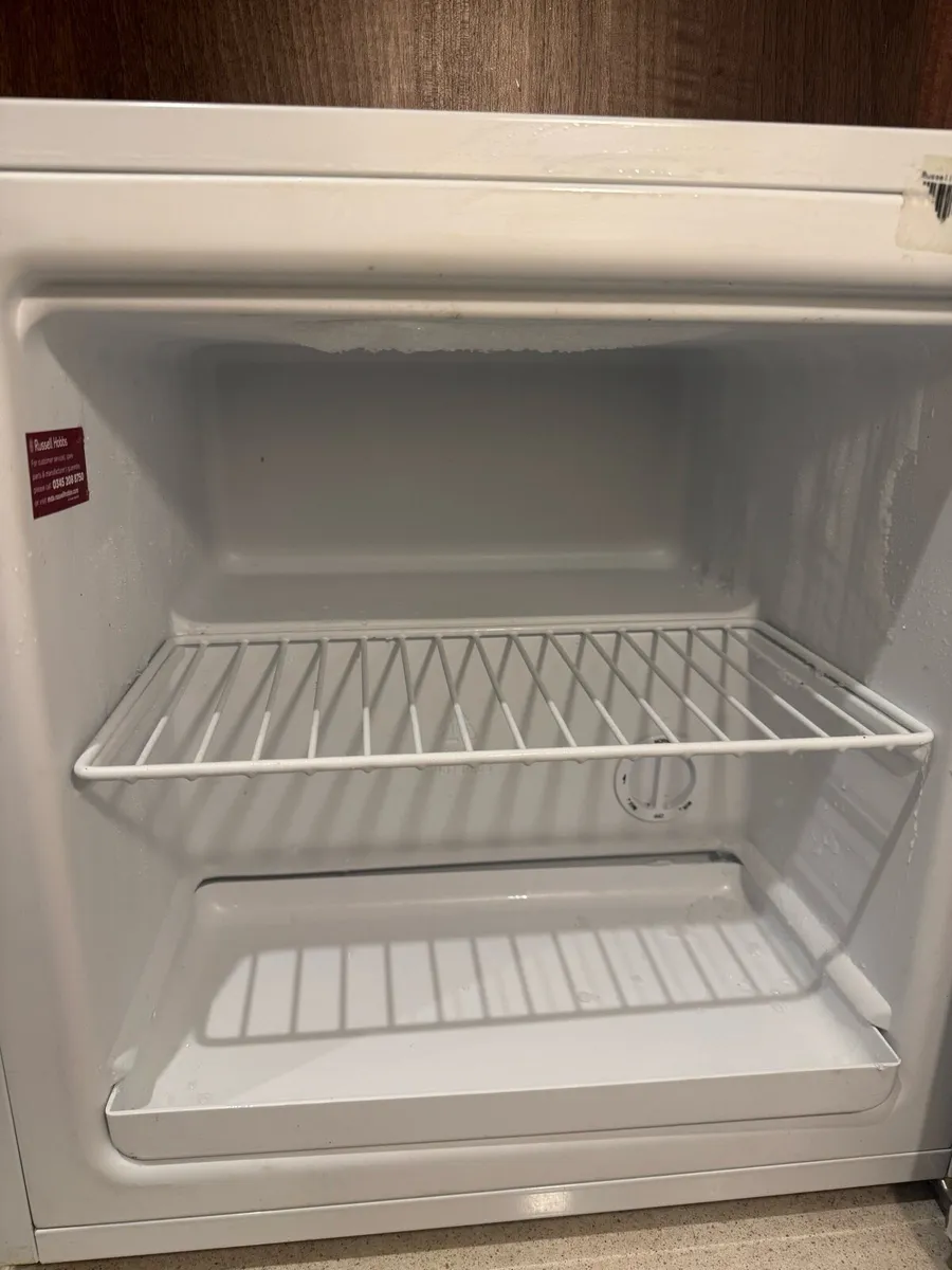 Mini Freezer - Image 4