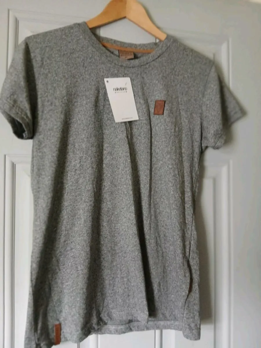 Mens top - Image 1