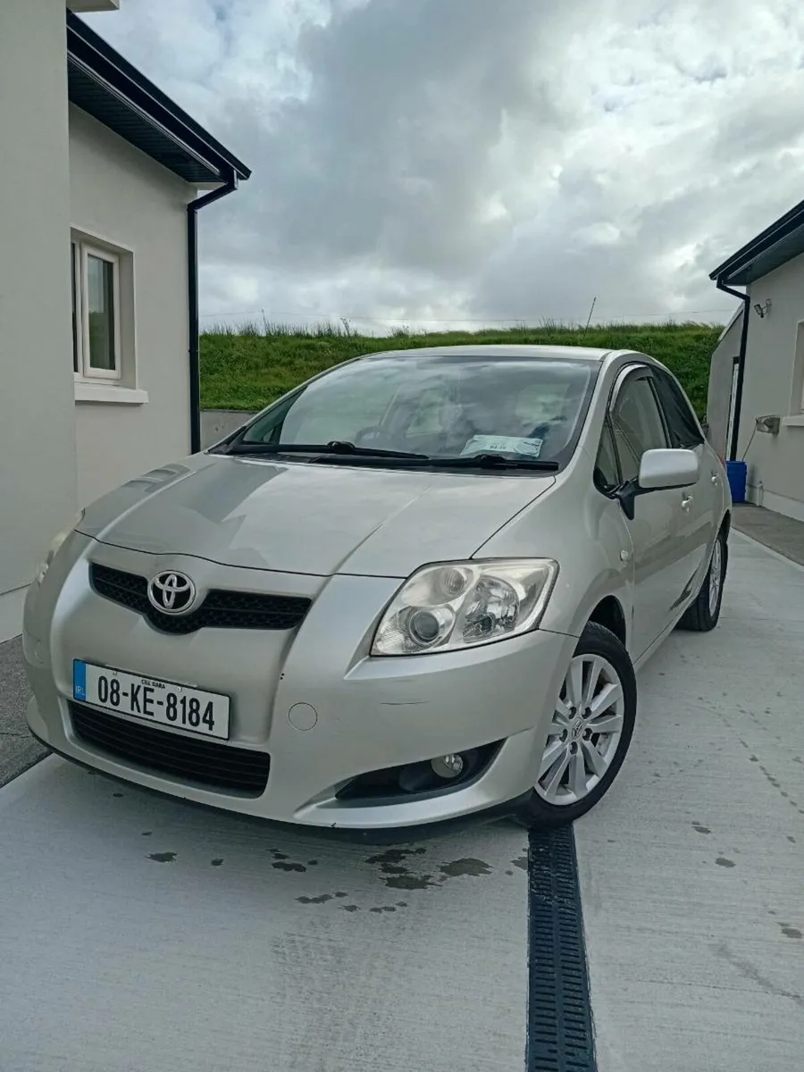 Toyota Auris 08 - Image 1