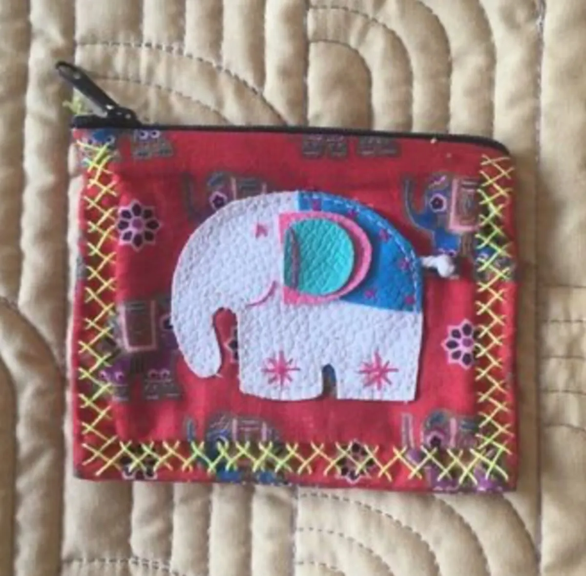 Purse - Elephant design - Image 1
