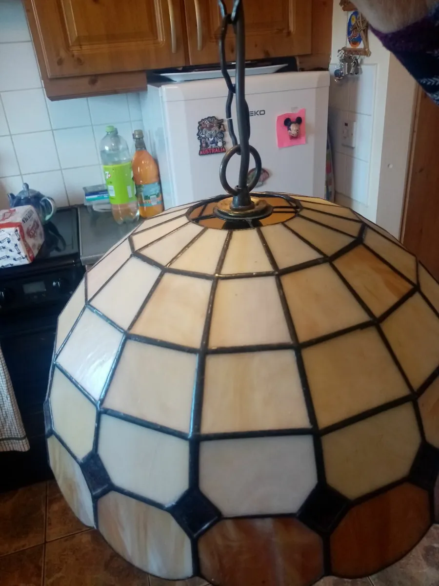 Tiffany Celing shade, oil lamp - Image 4