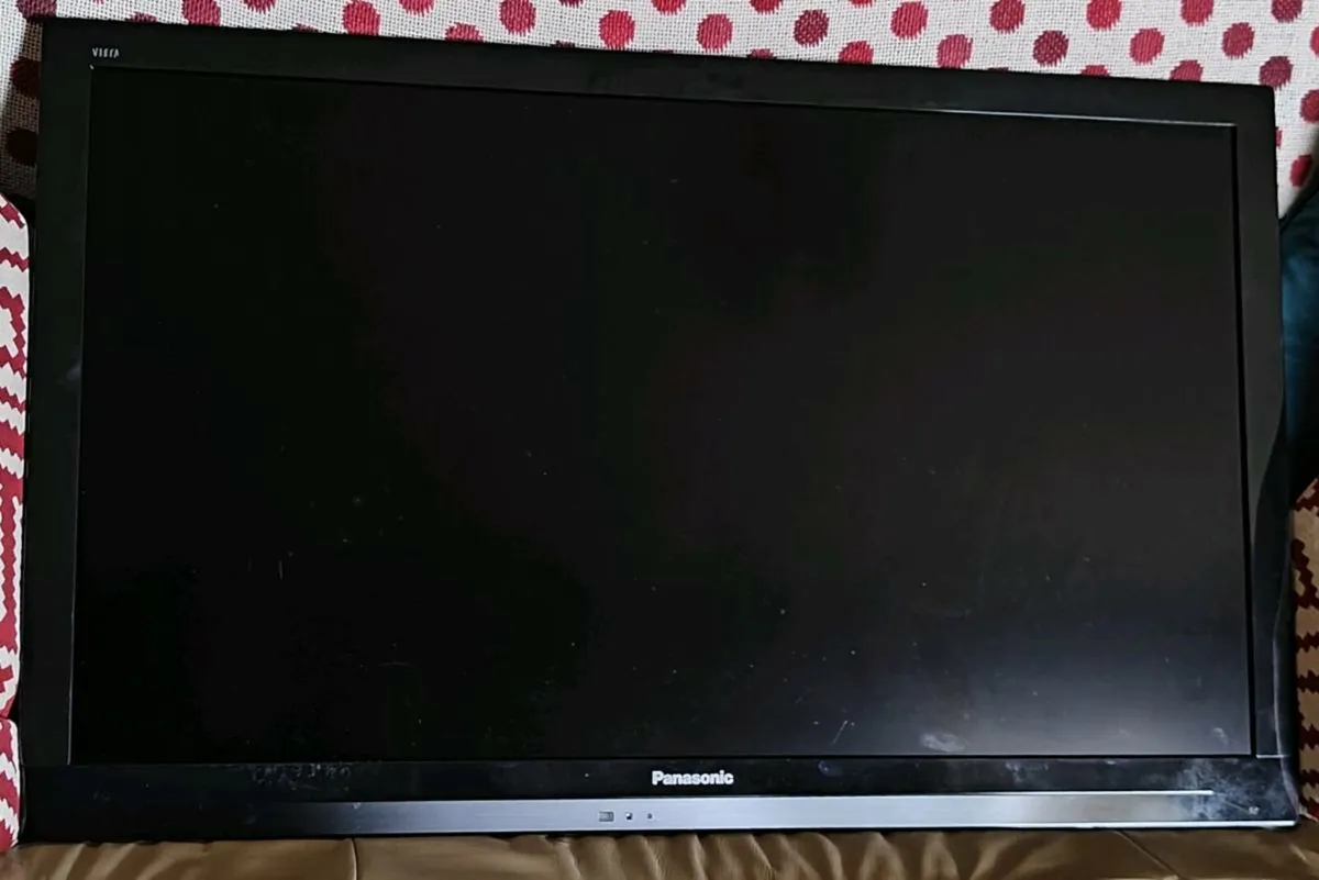 Panasonic 37' Television - Image 1