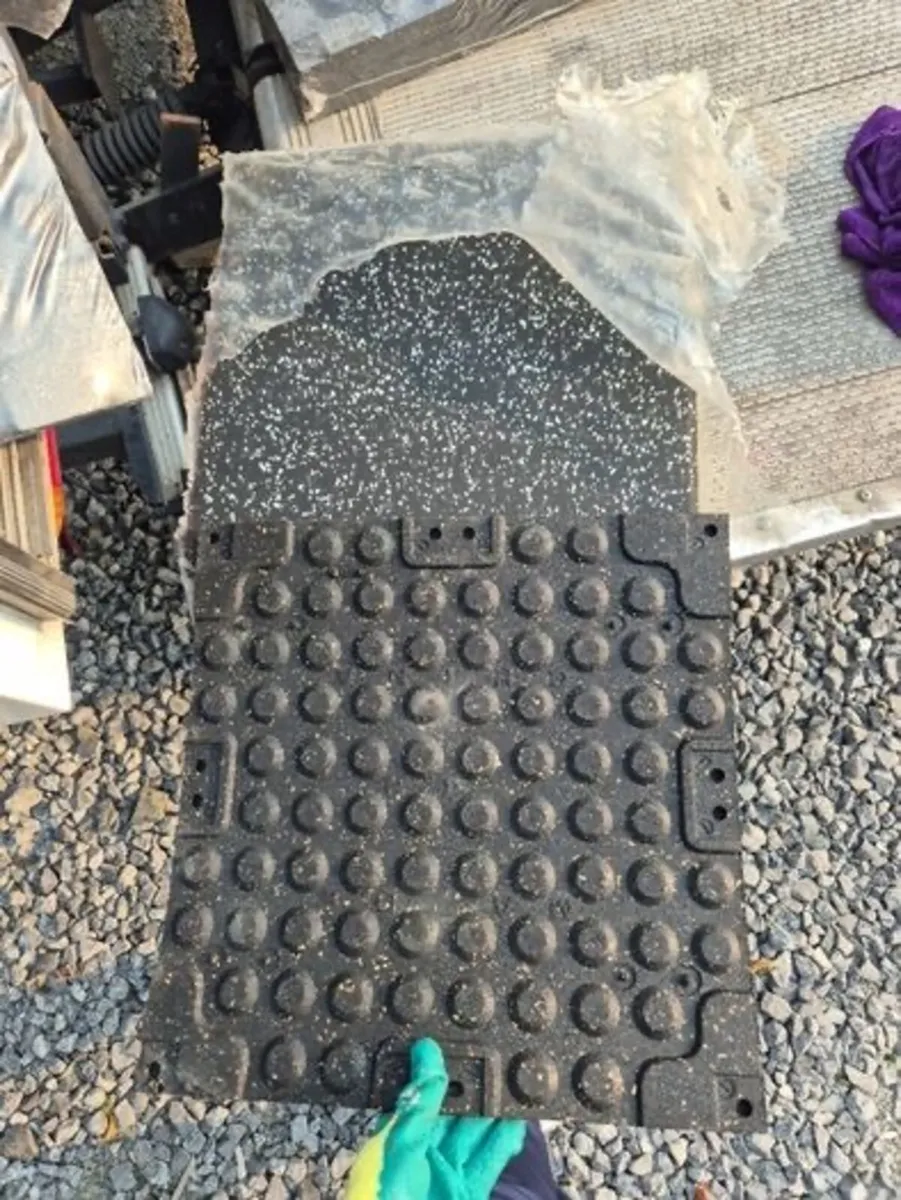 New easy clean 20mm gym mats - Image 2