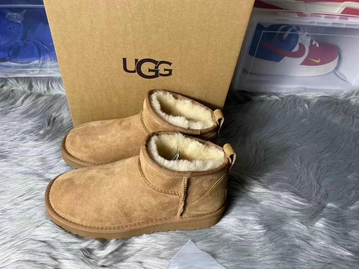 Ugg boots size 5uk - Image 1