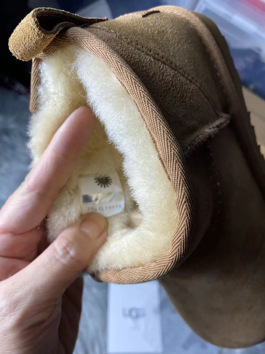 Ugg boots size 5uk - Image 3