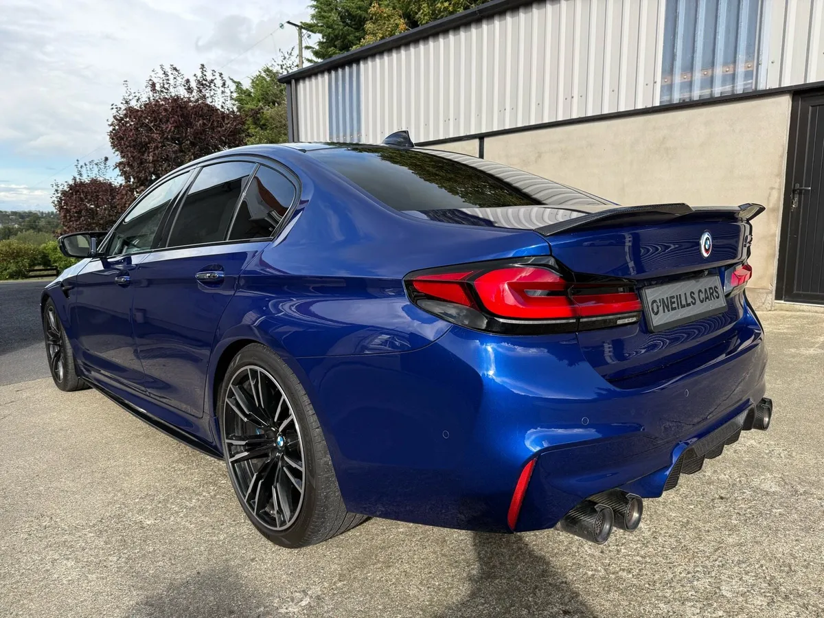 2018 BMW M5 4.4 V8 XDrive - Image 2