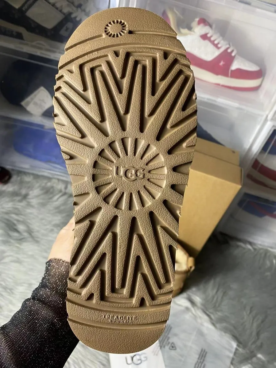 Ugg mini classic - Image 2