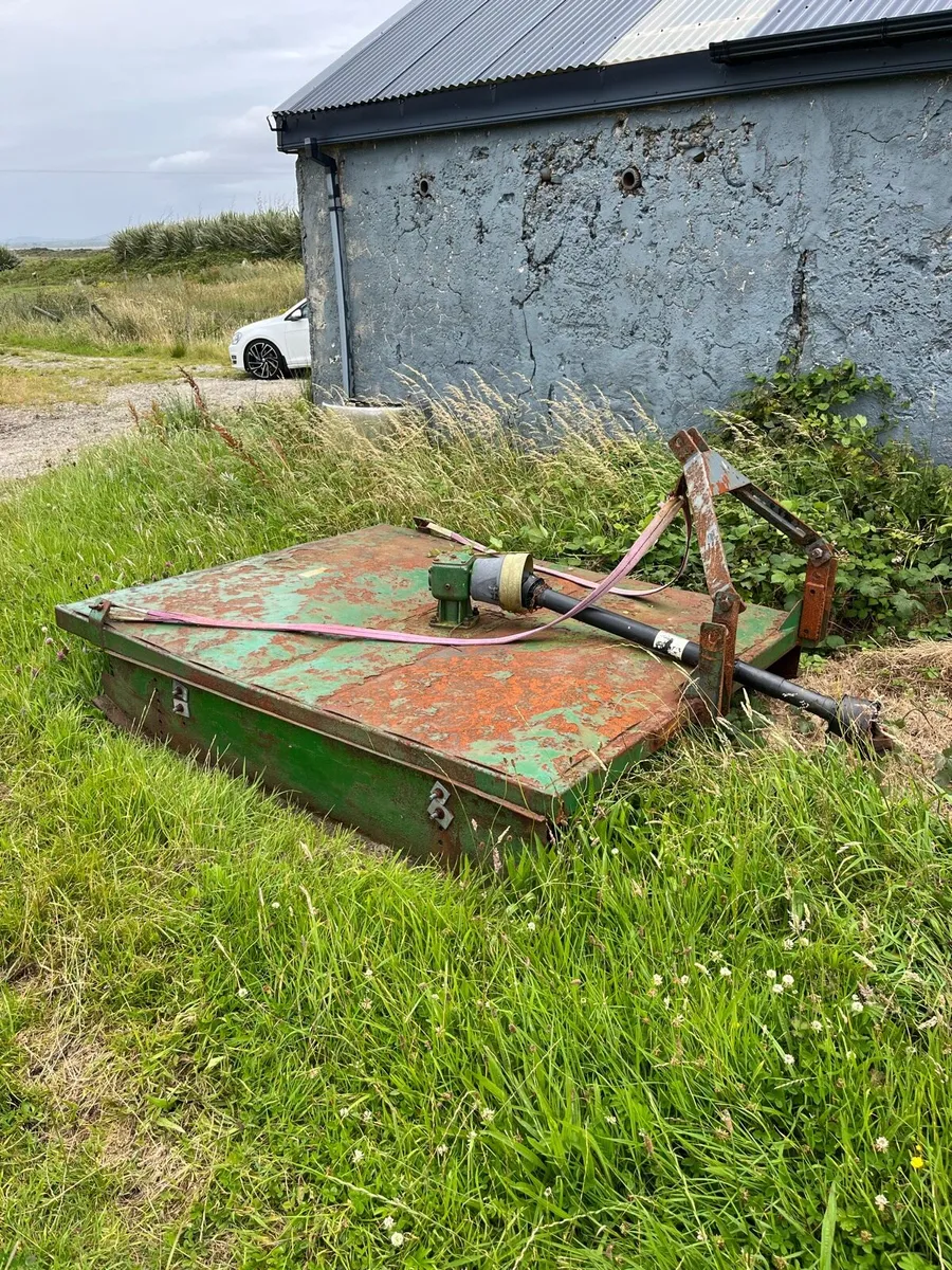 Topper - Image 1
