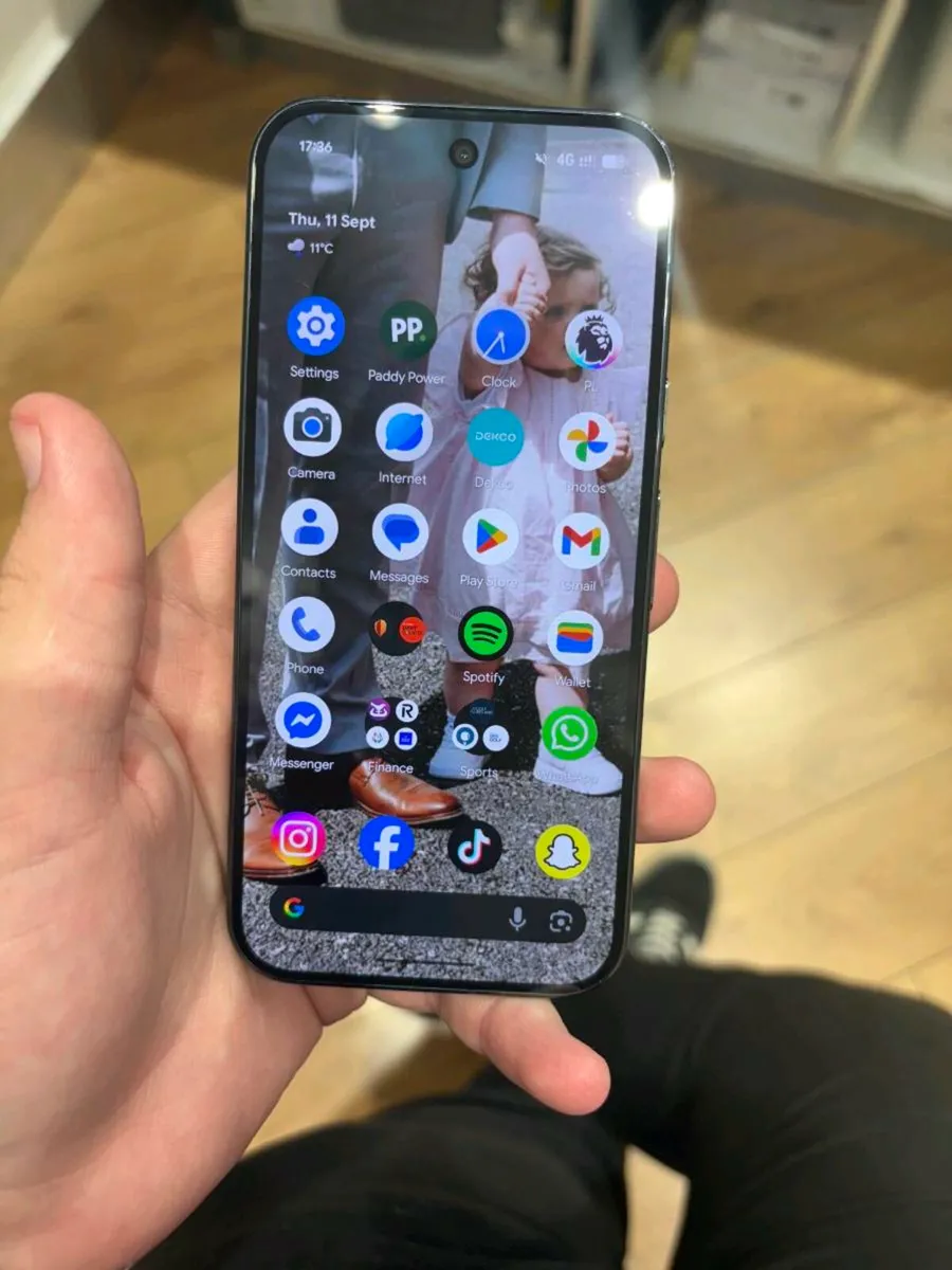 Google Pixel 10 Pro - Image 2