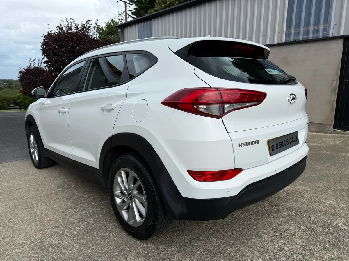 2018 Hyundai Tucson 1.6 GDI Blue Drive SE Nav - Image 2
