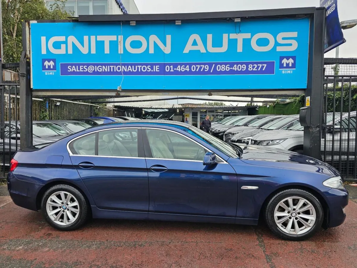 BMW 5-Series 520 D, AUTOMATIC, SE MODEL, LOW MILEA - Image 2