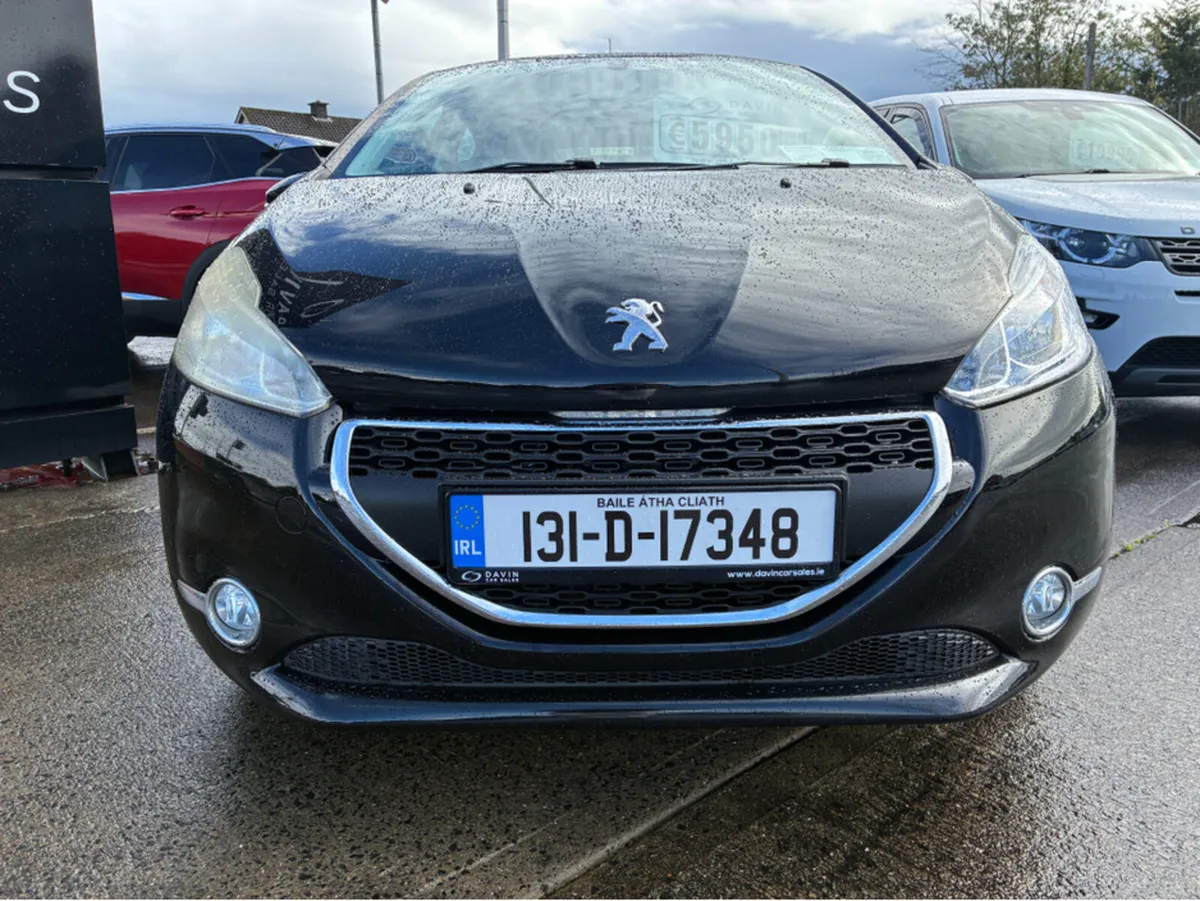 Peugeot 208 ACTIVE 1.2 4DR - Image 2