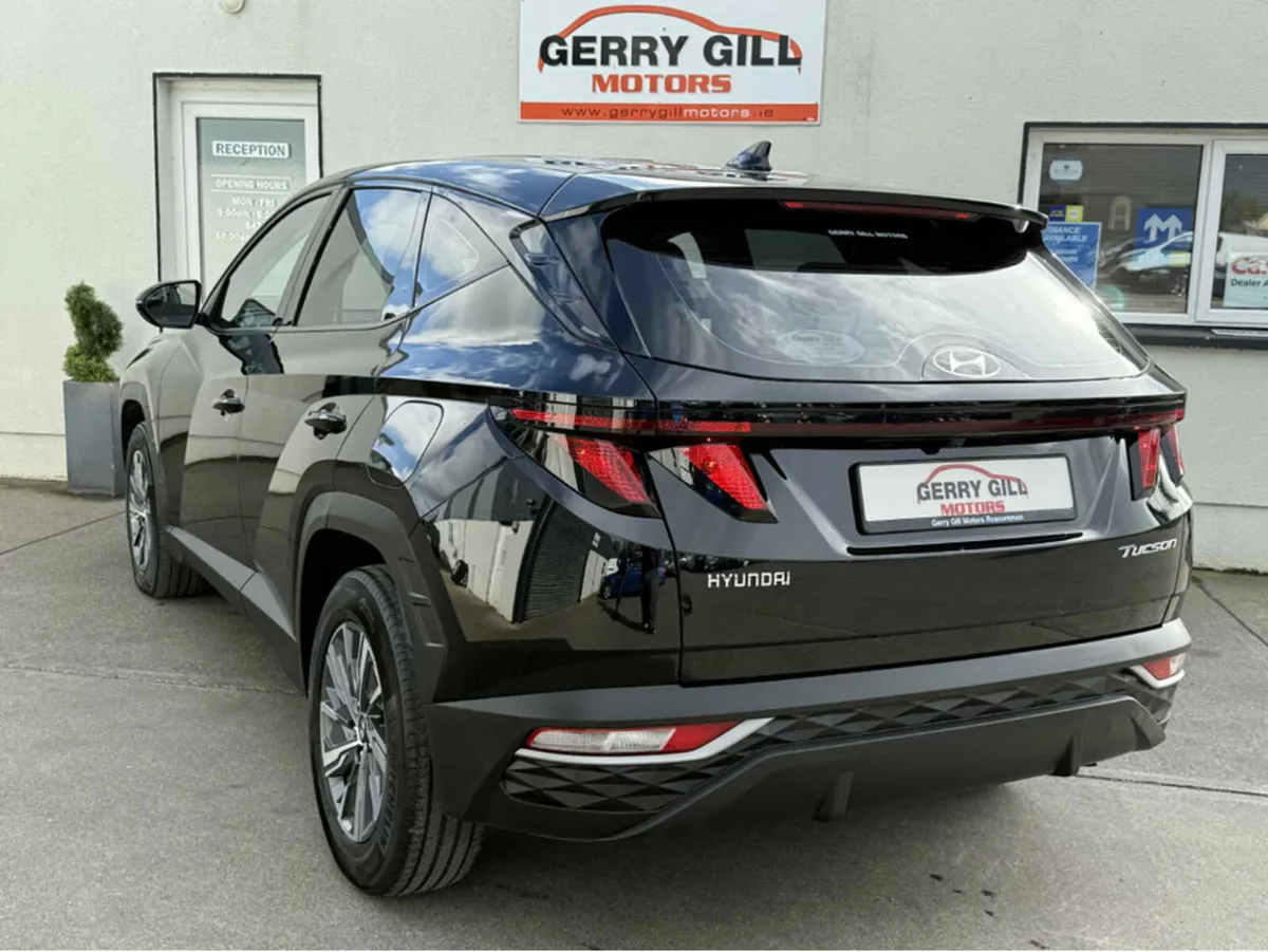 Hyundai Tucson COMFORT PLUS 5DR * CAMERA & HEATED - Image 4