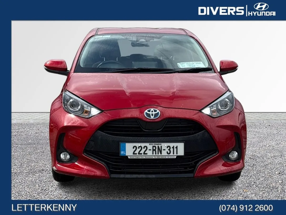 Toyota Yaris Hybrid Luna - Image 4