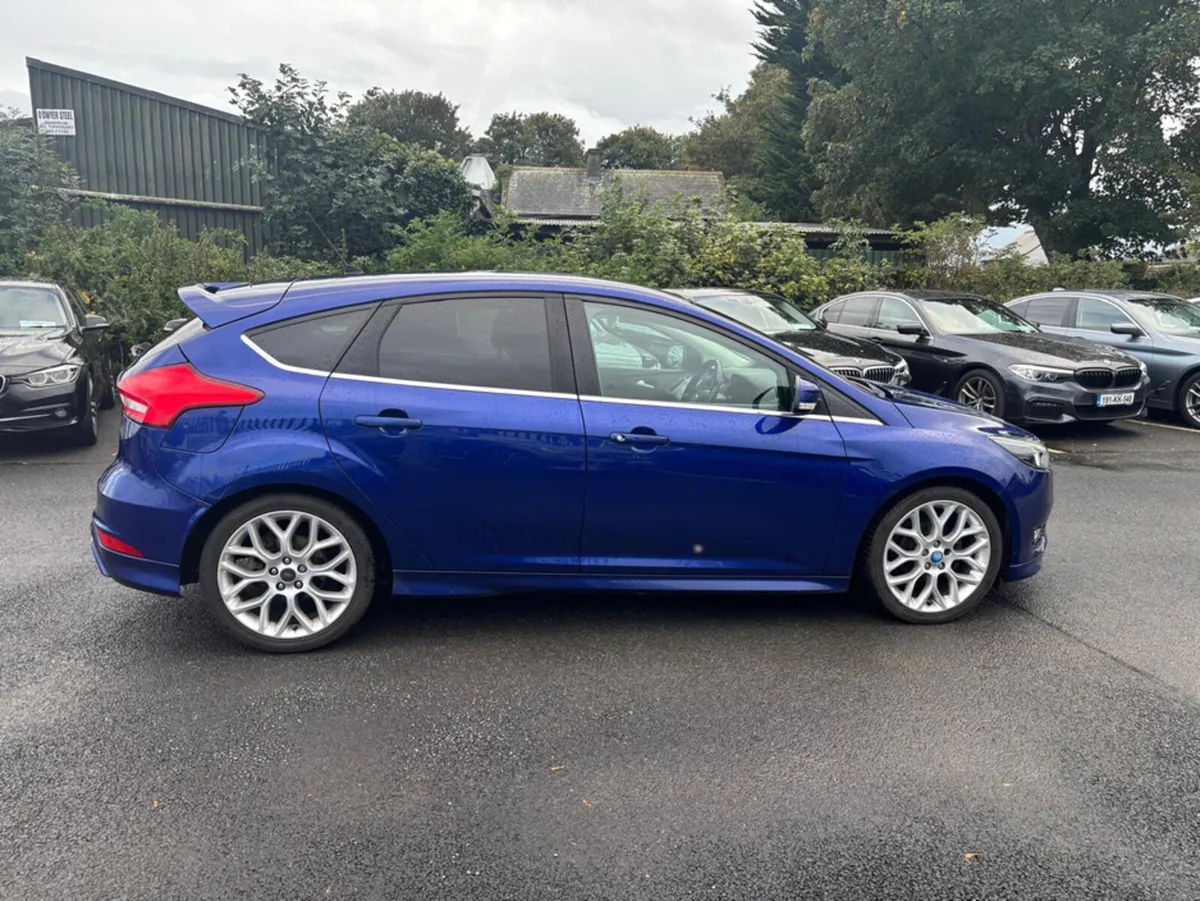 Ford Focus 1.5 TDCI ZETEC S 120PS 5 5DR - Image 1